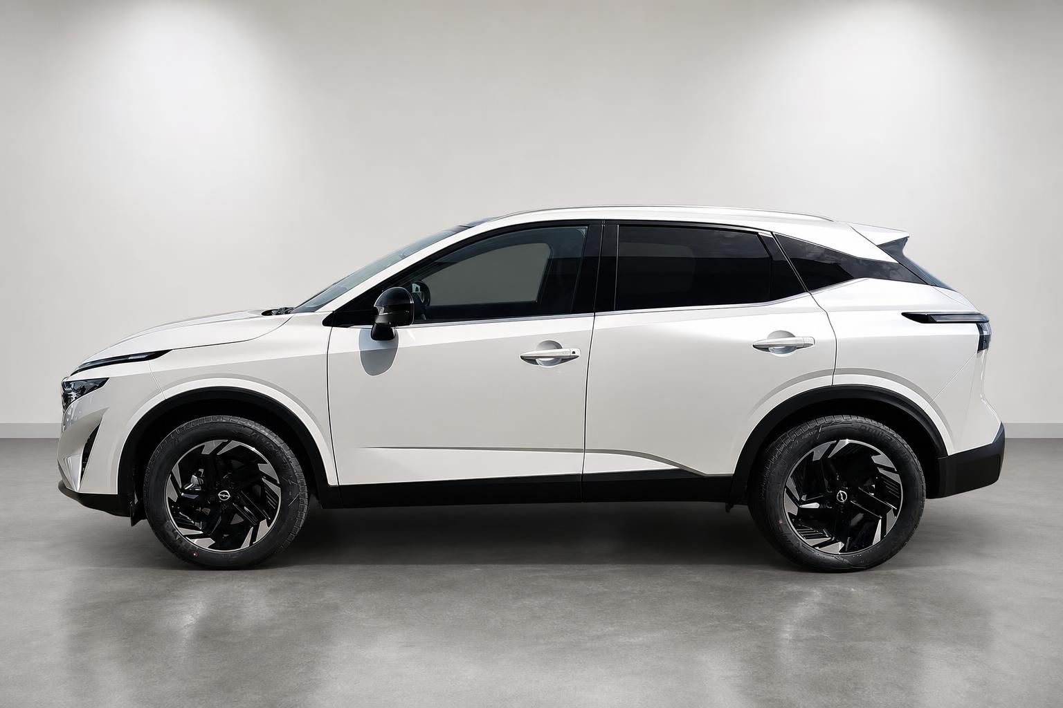 Nissan Qashqai weiß SUV Seitenansicht Profil Neuwagen