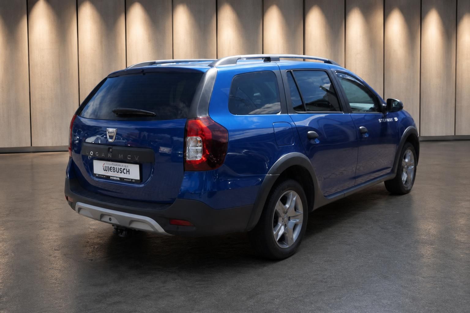 Dacia Logan MCV Stepway blau Heckansicht schräg rechts Autohaus Wiebusch