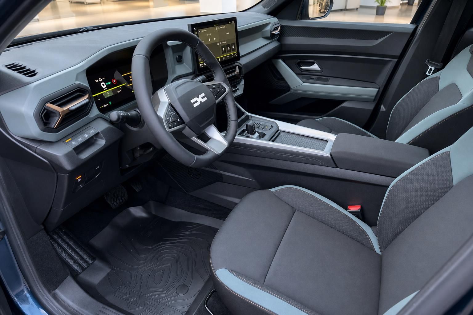 Dacia Bigster Innenraum mit modernem Cockpit und Touchscreen Display