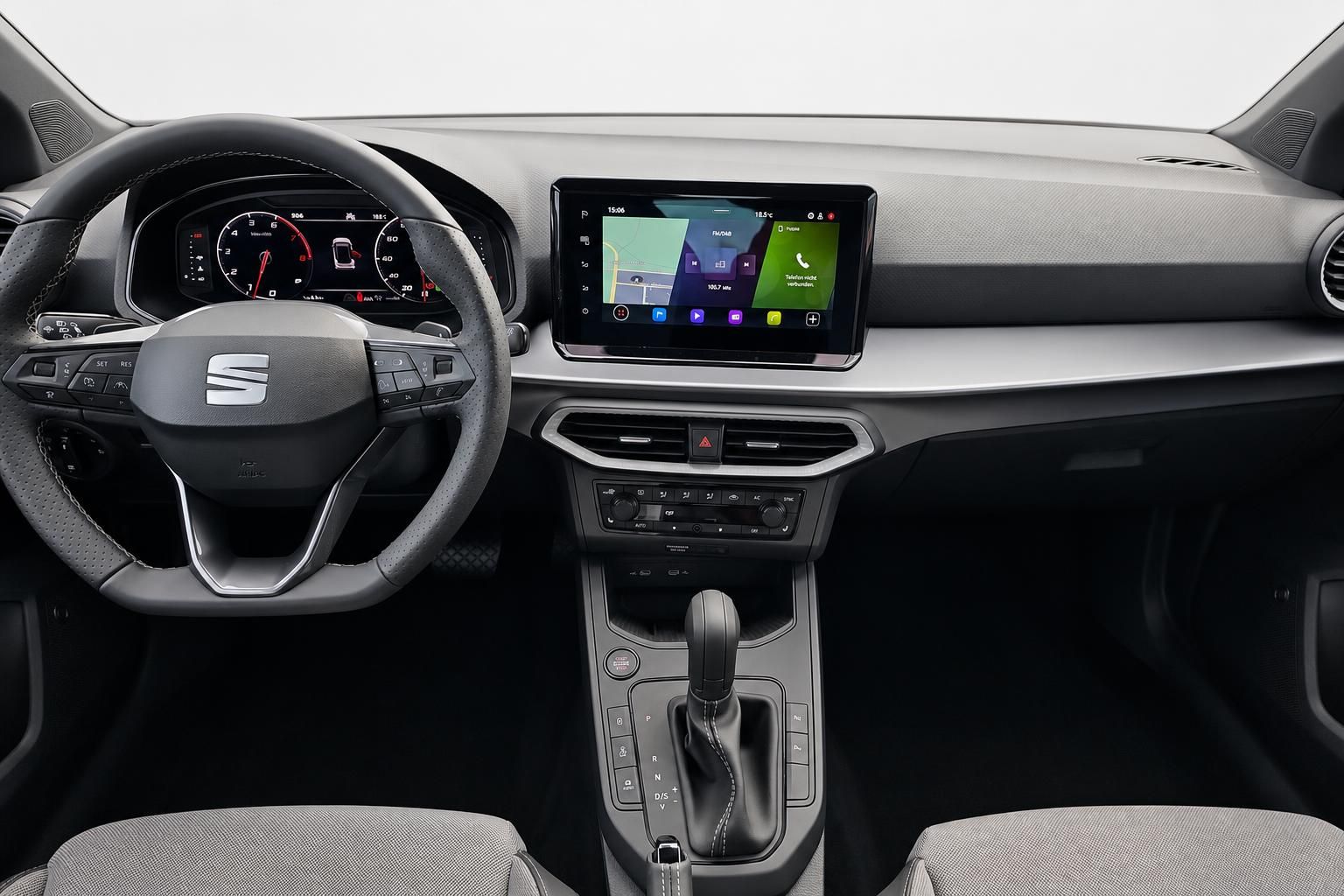 SEAT Cockpit mit Lenkrad, Digitaltacho und Touchscreen-Display