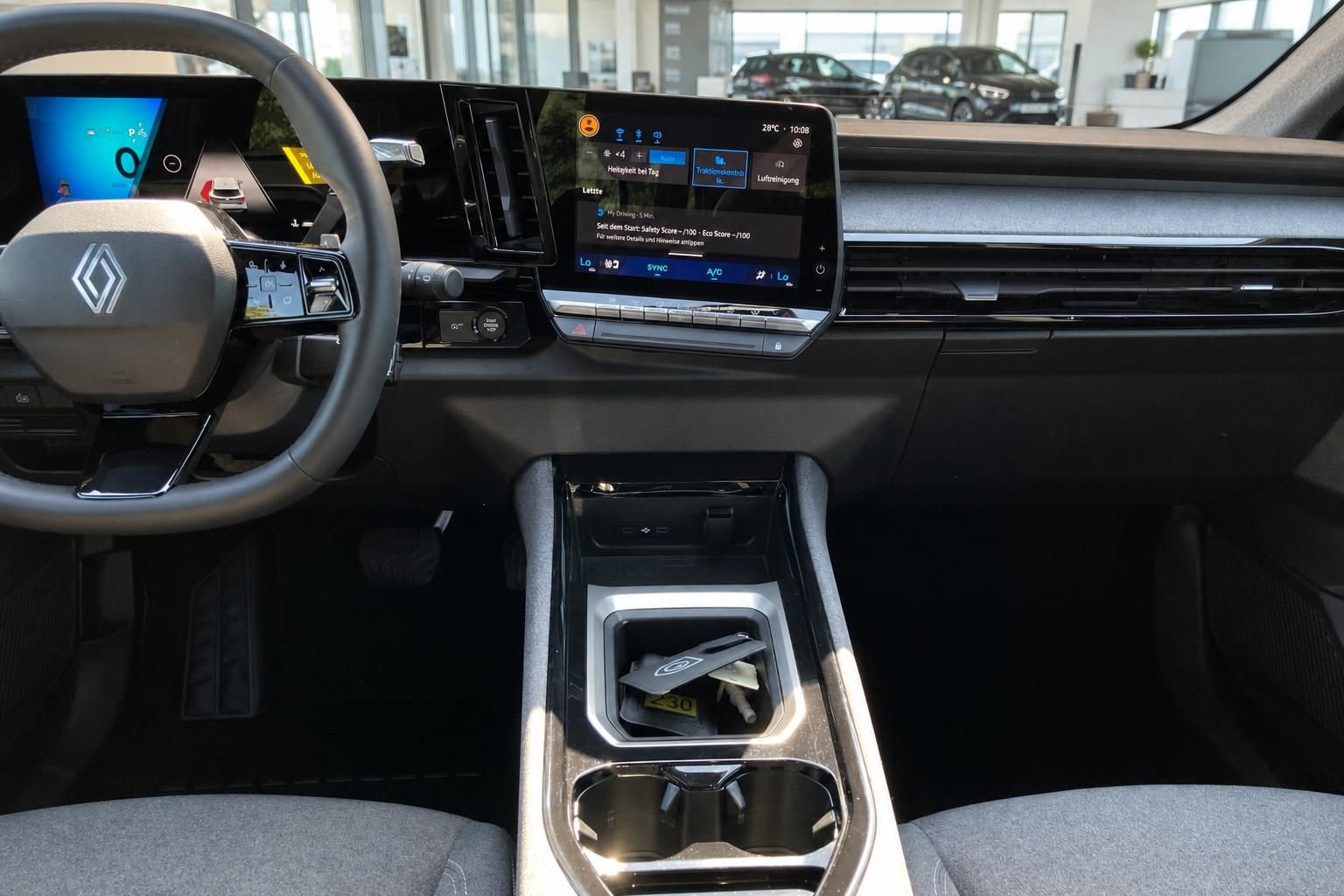 Mittelkonsole mit Touchscreen und Lenkrad im Renault Innenraum