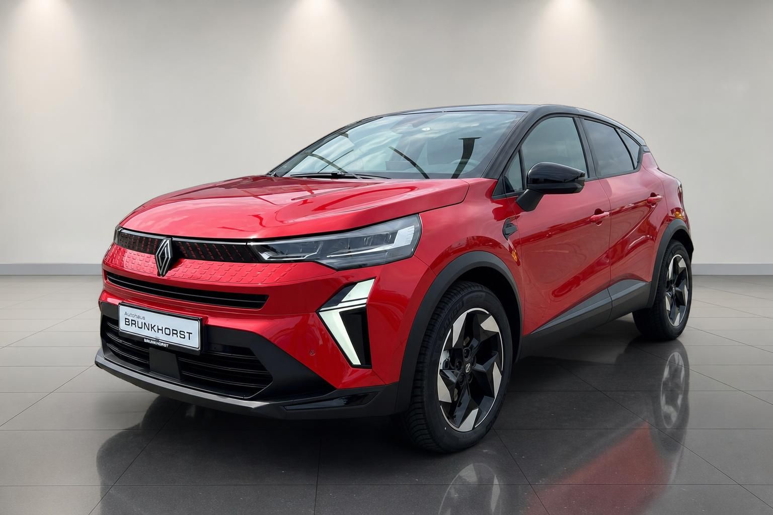 Renault Captur rot Frontansicht seitlich im Autohaus Brunkhorst