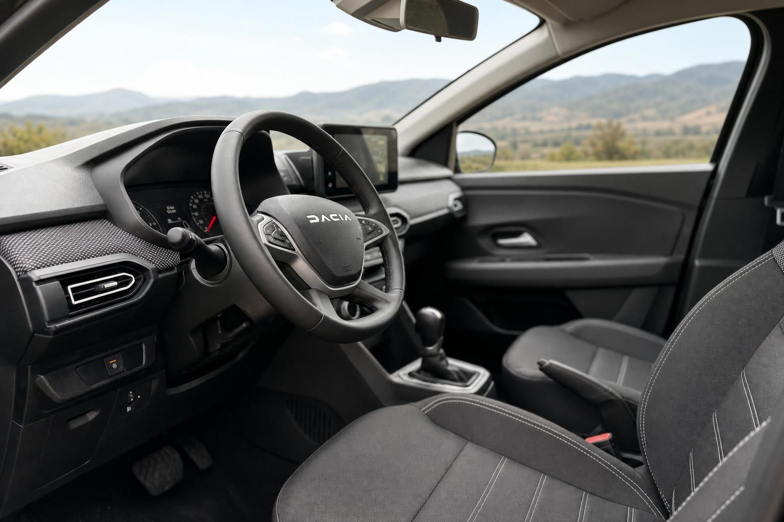 Dacia Sandero Innenraum Cockpit Lenkrad und Sitze