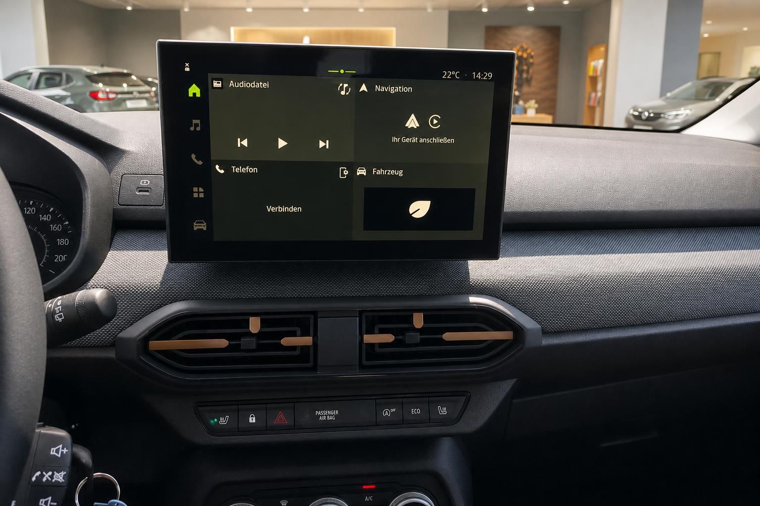 Dacia Touchscreen Display Navigation und Fahrzeugmenü im Detail