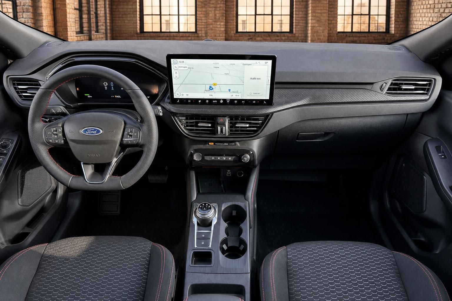 Ford Armaturenbrett Gesamtansicht mit Lenkrad und Display