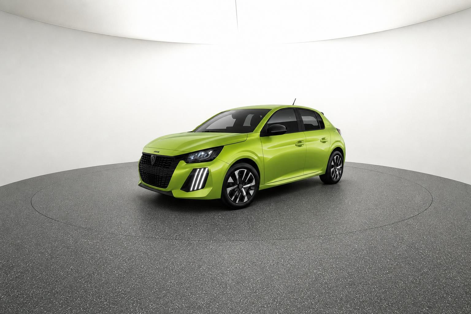 Peugeot 208 Kleinwagen in Gelbgrün – Frontansicht schräg, Studiofoto auf rundem Podest