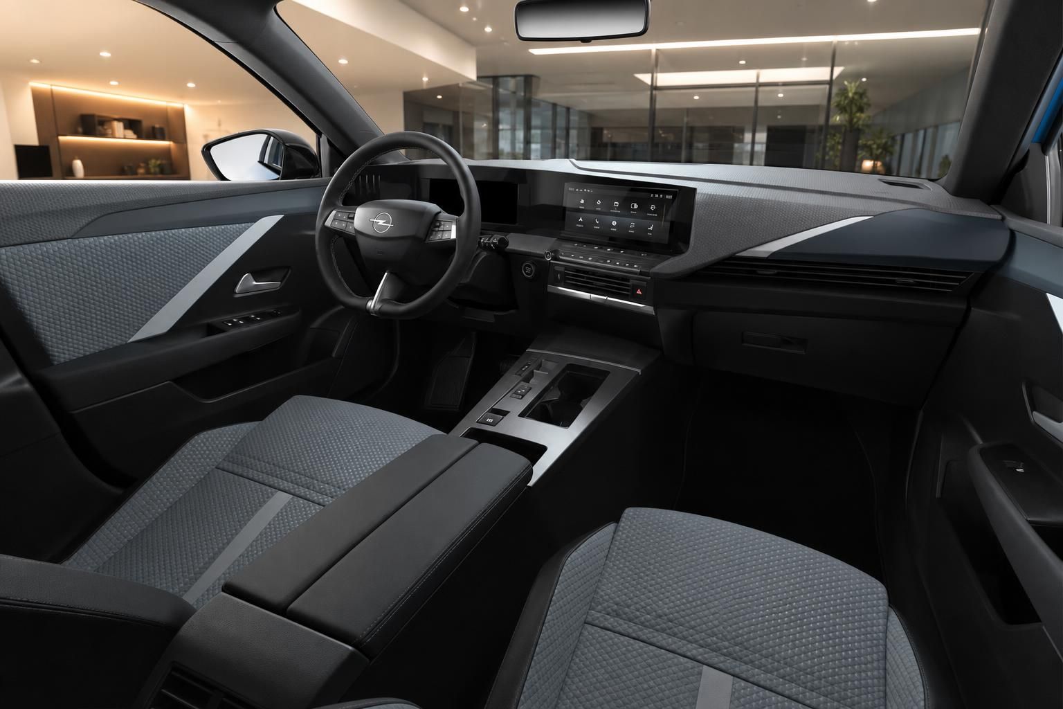 Opel Astra Electric Cockpit mit Lenkrad und Digitaldisplay im Detail