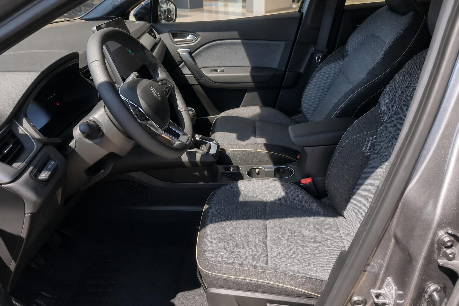 Renault Captur Fahrersitz und Innenausstattung - komfortables Interieur mit modernem Design