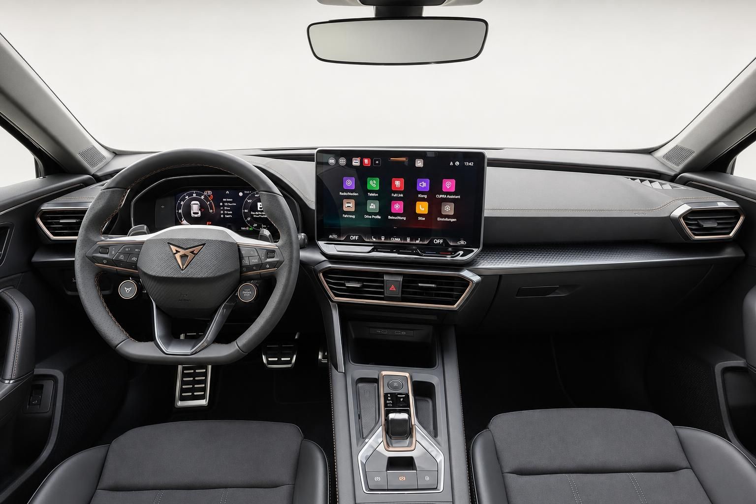 Cupra Cockpit mit Lenkrad und Infotainment-Touchscreen