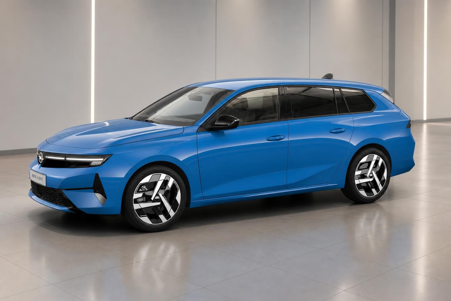 Opel Astra Hybrid Sports Tourer in Blau, Seitenansicht im Showroom