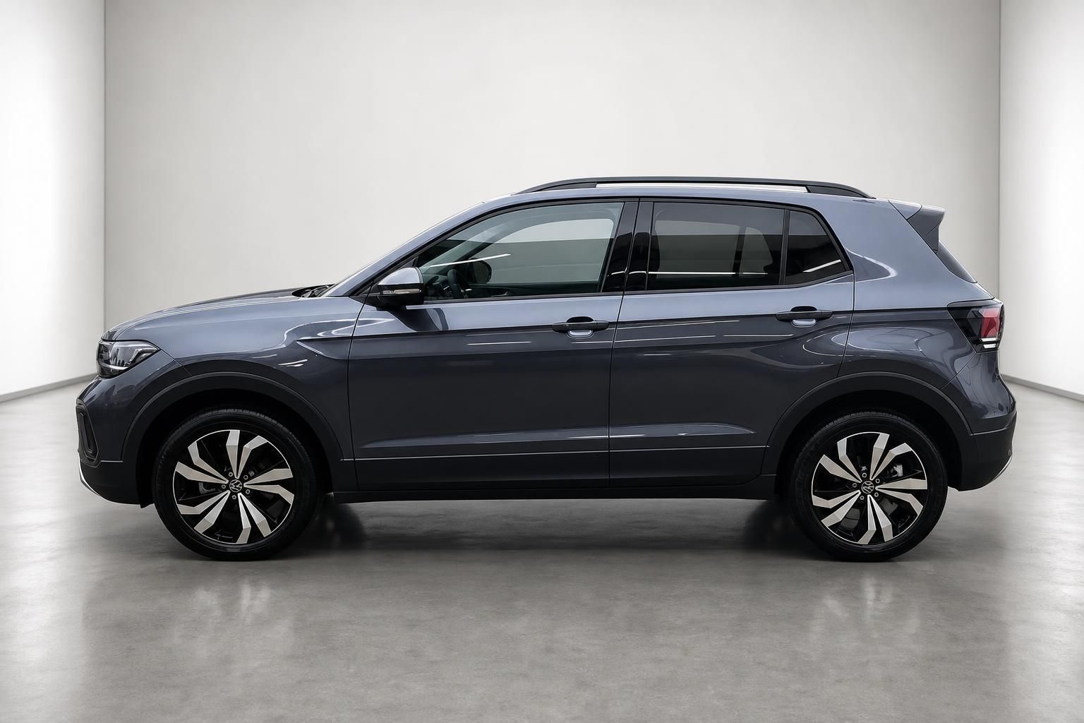 VW T-Cross Seitenansicht komplett grau Kompakt-SUV Studio