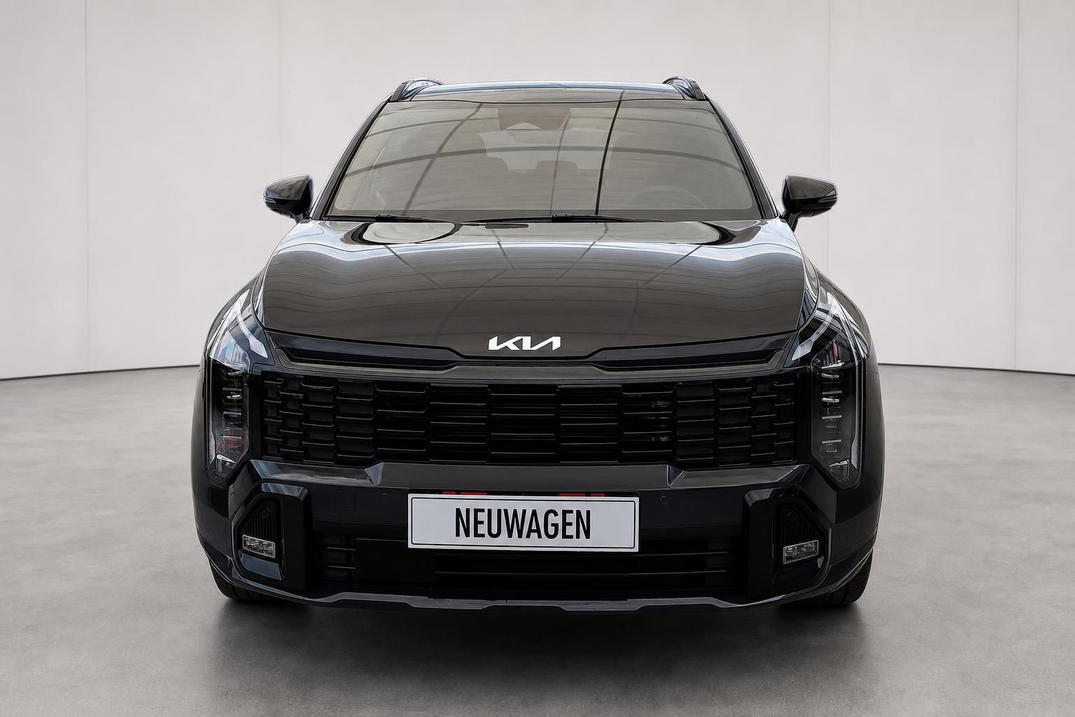 Kia Sportage schwarz Frontansicht Neuwagen im Studio