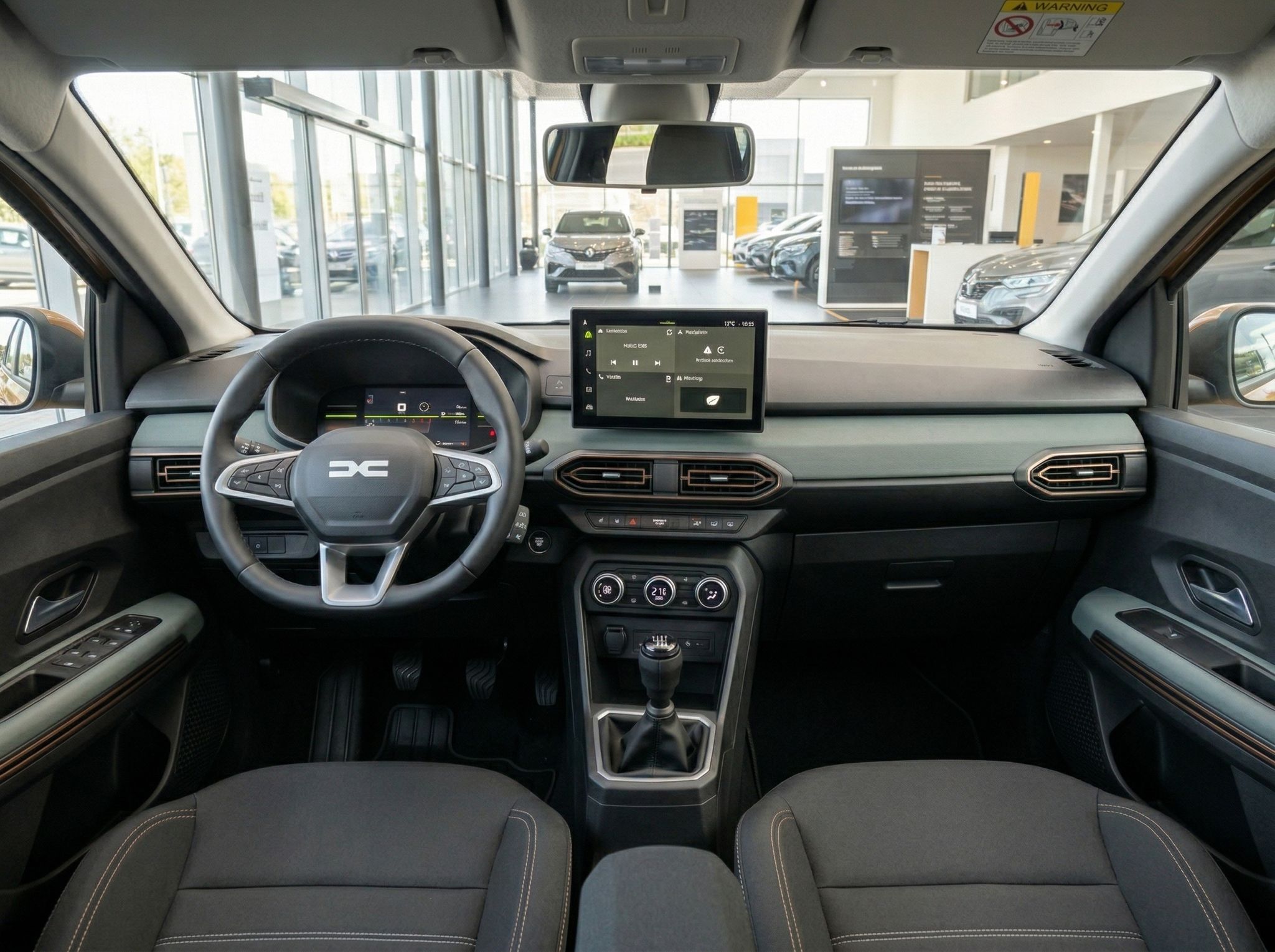 Fahrzeug Innenraum mit modernem Cockpit, Touchscreen und schwarzer Ausstattung