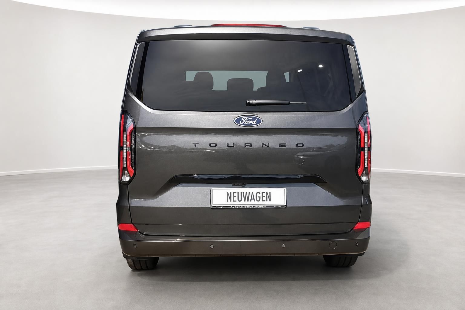 Ford Tourneo Custom grau Heckansicht Neuwagen Studio