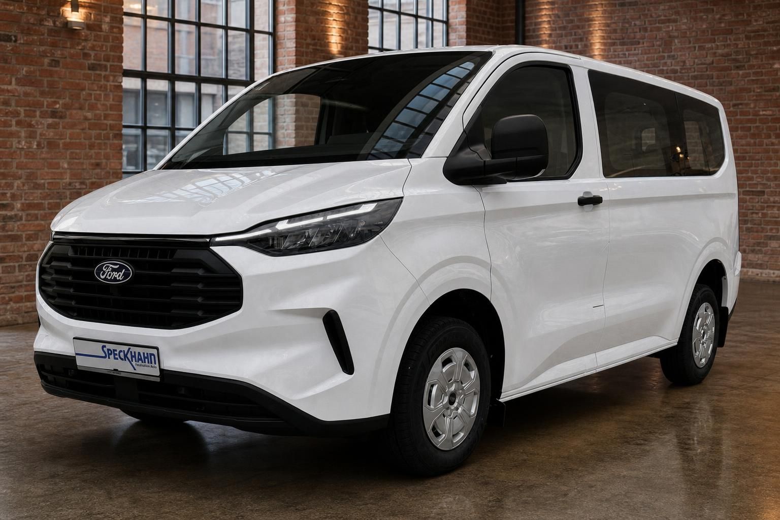 Ford Transit Custom weiß, Frontansicht mit LED-Scheinwerfern
