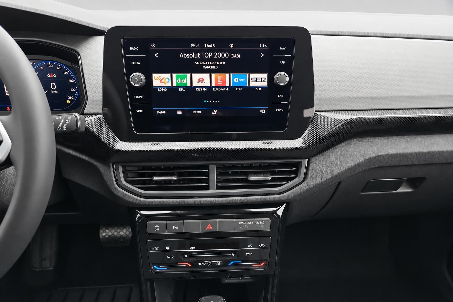 VW T-Cross Infotainmentsystem und Klimabedienung im Detail