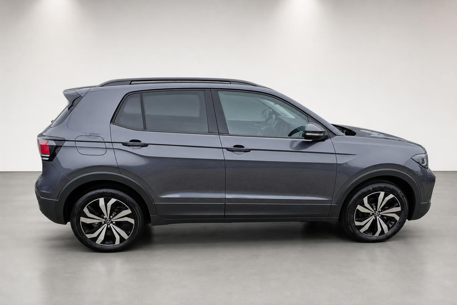 VW T-Cross grau Seitenansicht mit Leichtmetallfelgen