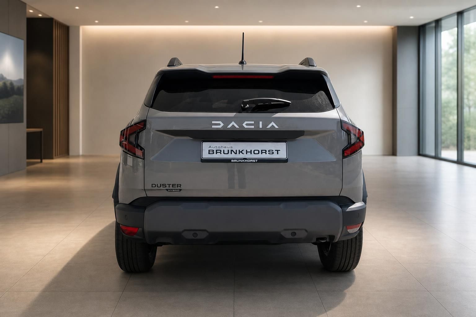 Dacia Duster Heckansicht mit LED-Rückleuchten und DUSTER Hybrid Schriftzug
