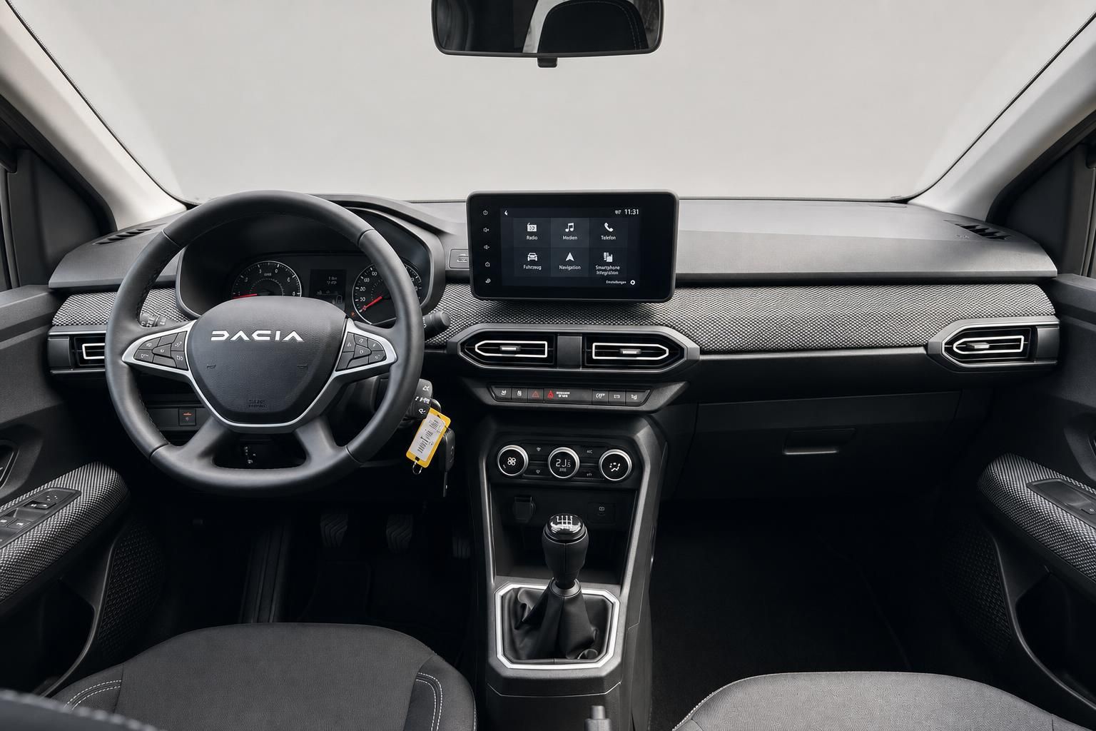 Dacia Cockpit Armaturenbrett mit 8-Zoll Display und schwarzer Ausstattung