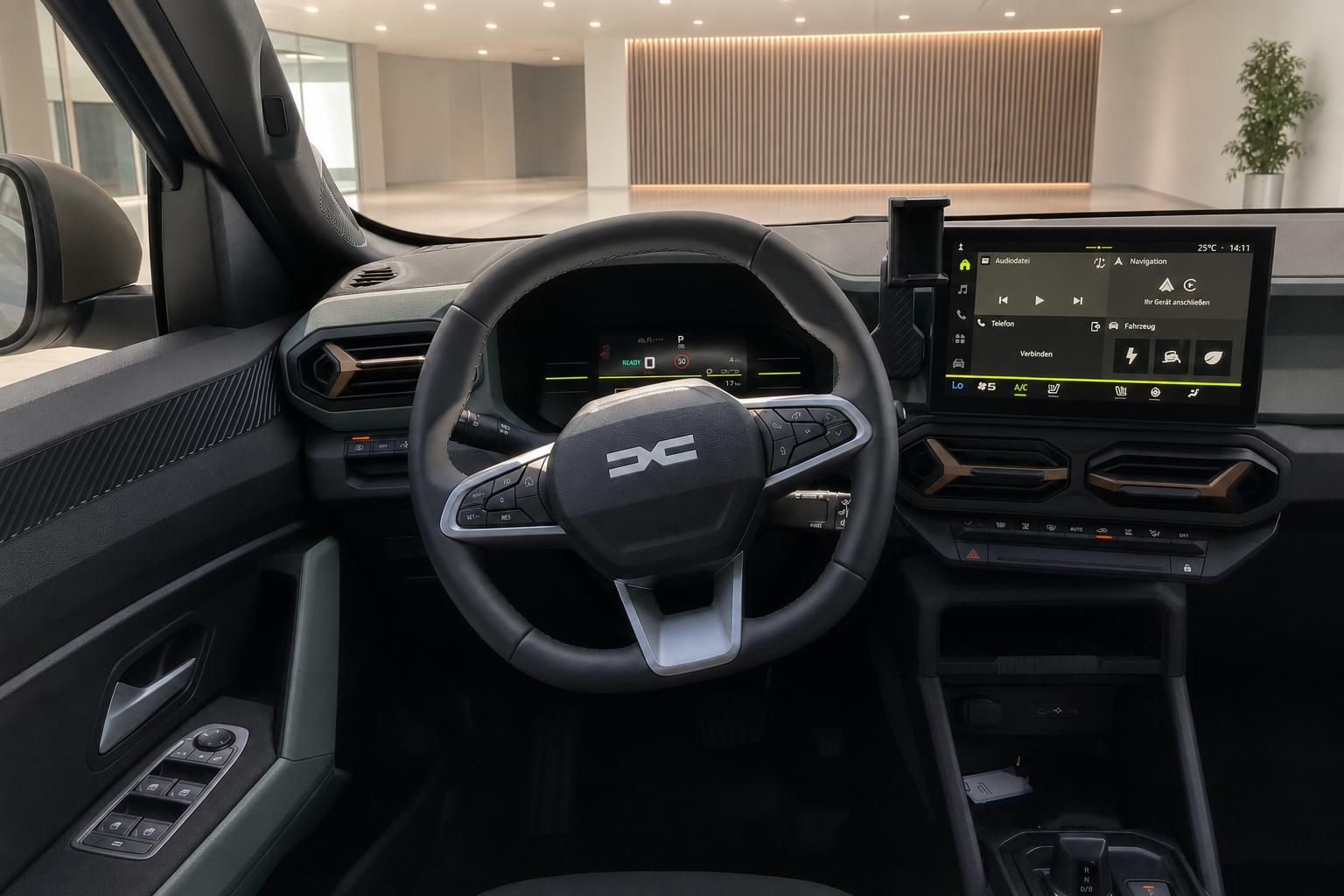 Cockpit und Lenkrad eines Dacia mit digitalem Kombiinstrument und Infotainment