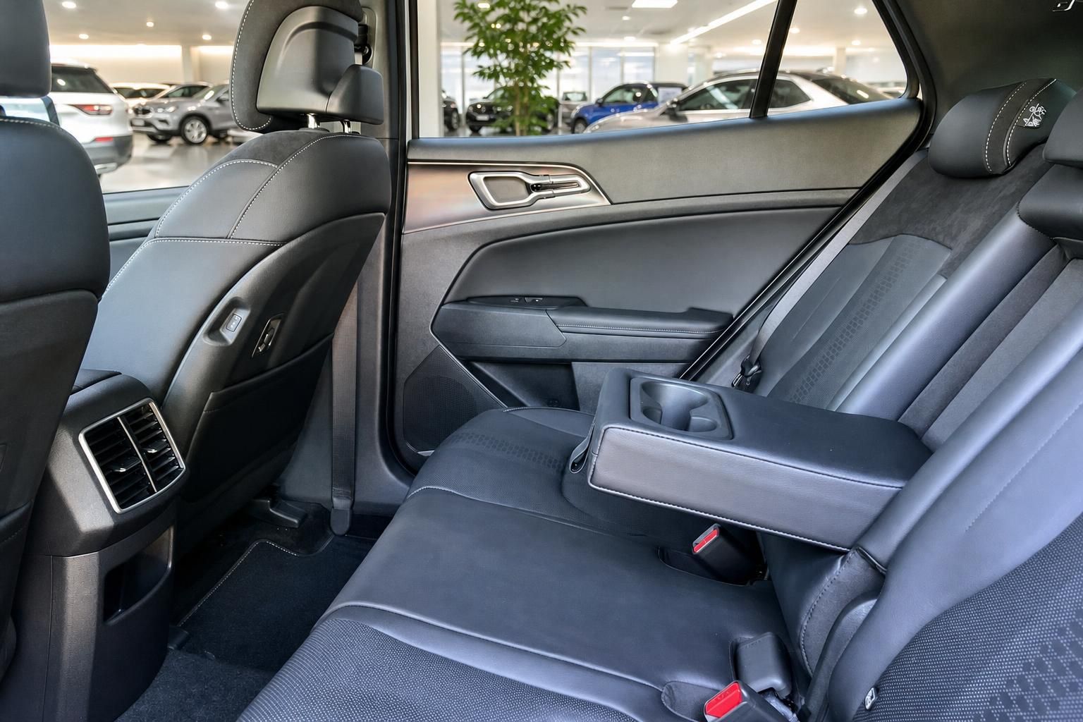 Kia Sportage Rücksitze mit Lederausstattung und Mittelarmlehne