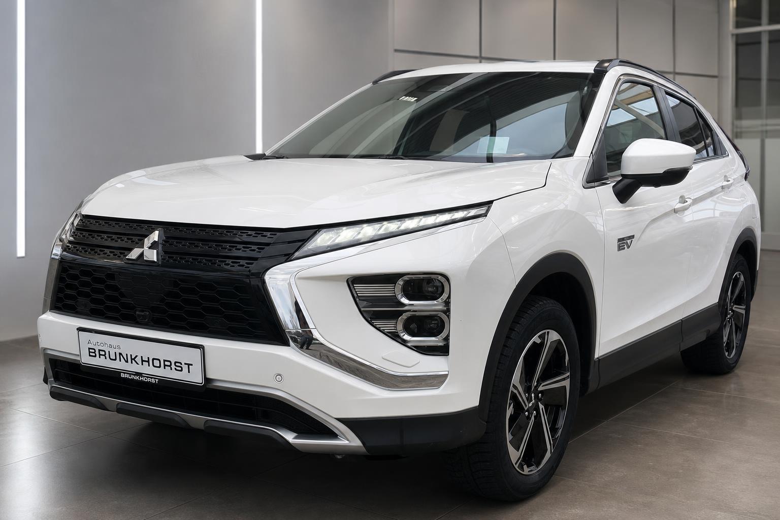 Mitsubishi Eclipse Cross Plug-In Hybrid PHEV Intro Edition