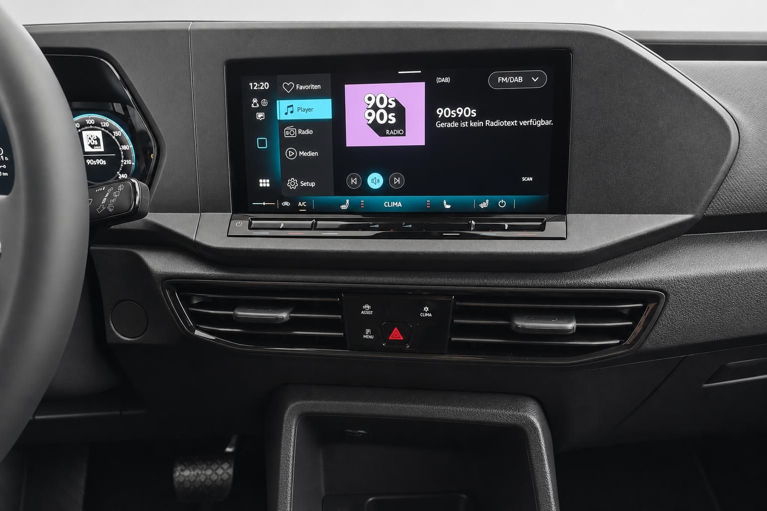 VW Caddy Infotainment Display mit Radiofunktion