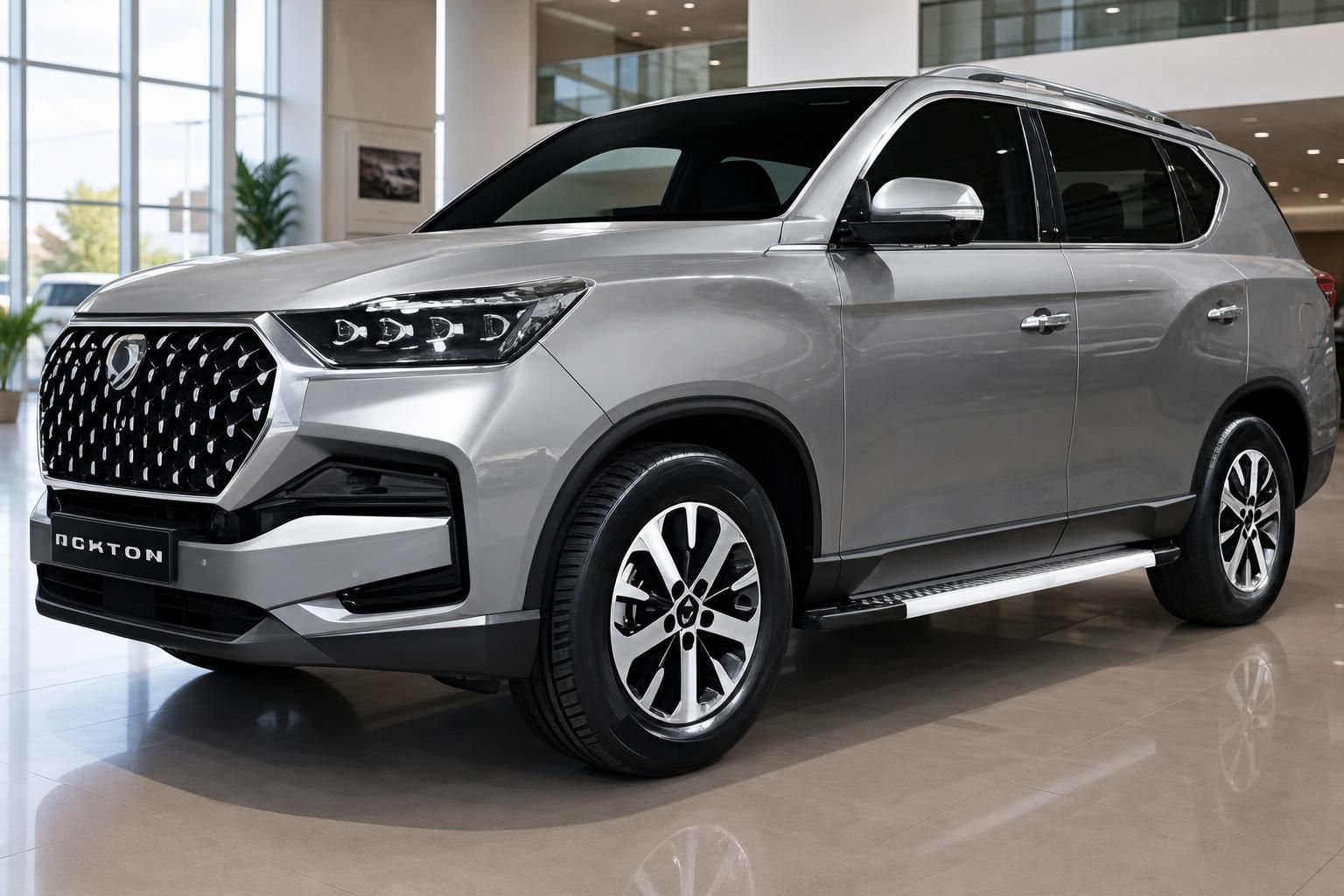 SsangYong Rexton SUV silber Schrägansicht vorne links im Autohaus