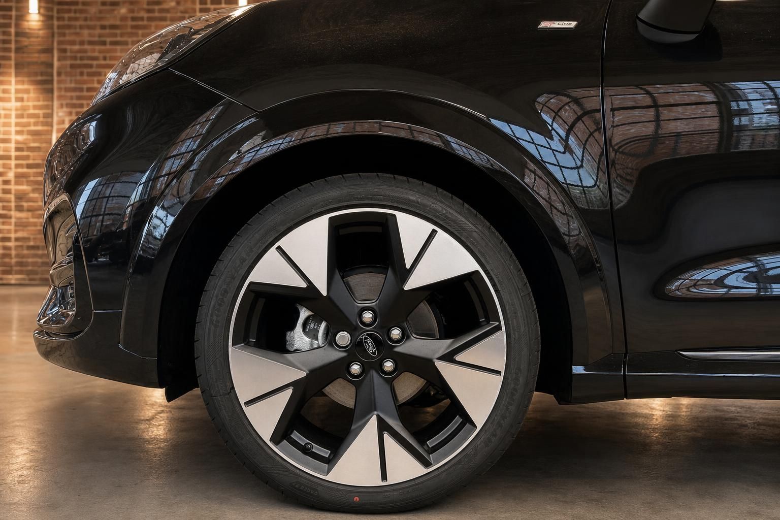 Ford ST-Line Detailansicht Leichtmetallfelge und Radkasten