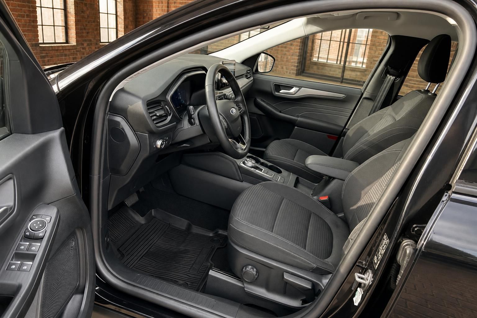 Ford Kuga - Bild 10 von 15