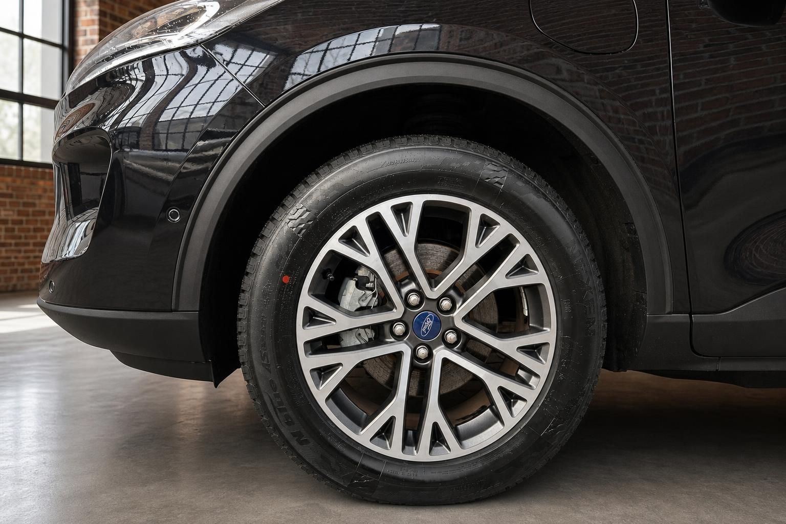Ford Kuga - Bild 8 von 15