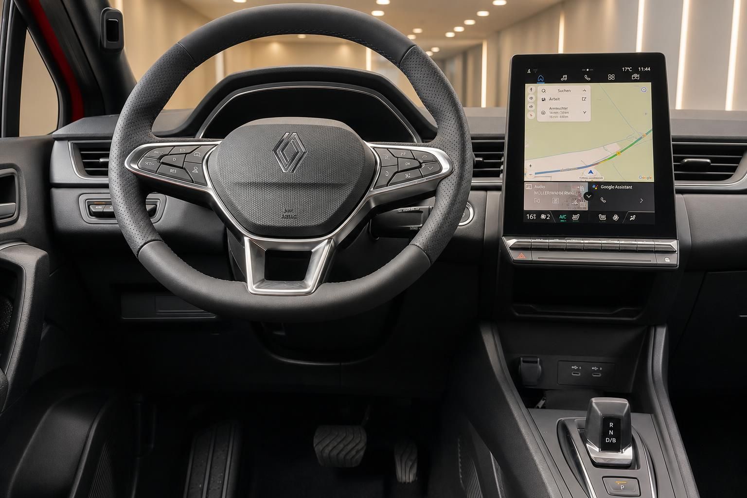 Renault Captur Cockpit – Lenkrad, Touchscreen mit Navigation und Automatikgetriebe