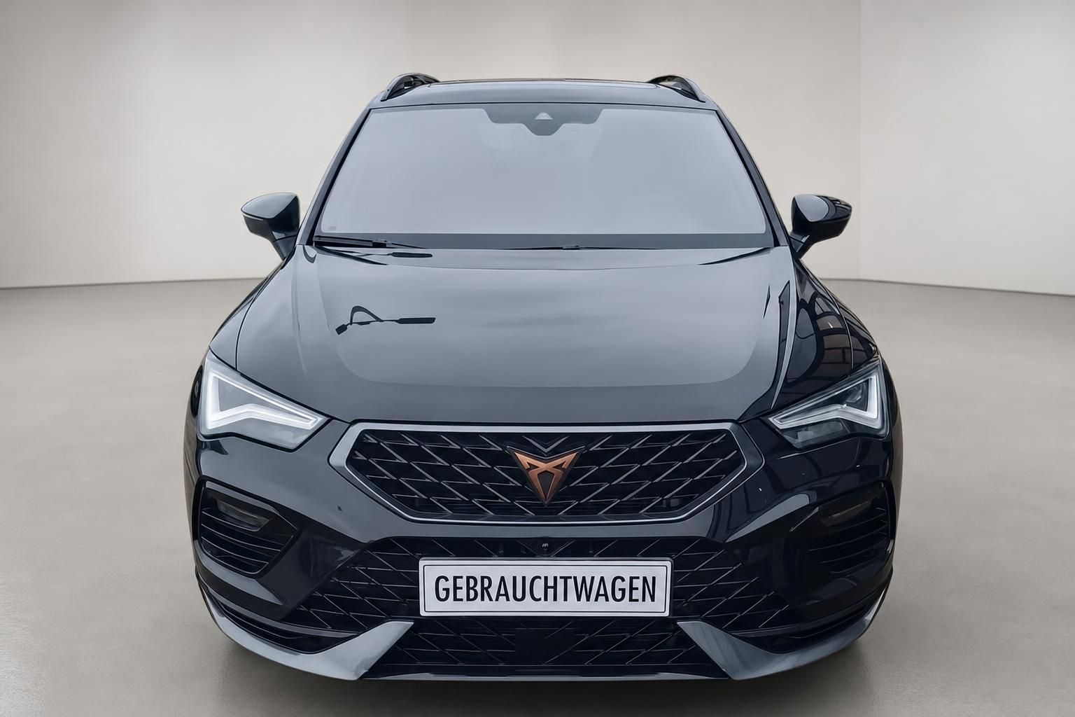 Cupra Ateca schwarz SUV Frontansicht Kuehlergrill Gebrauchtwagen
