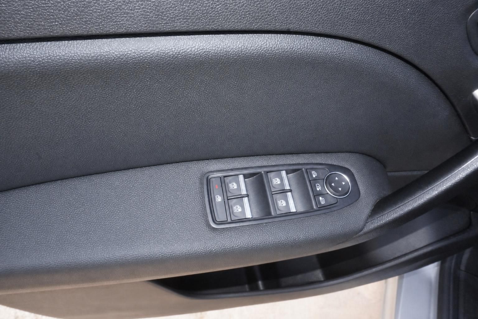 Renault Captur Fensterheber und Spiegelverstellung in der Fahrertür
