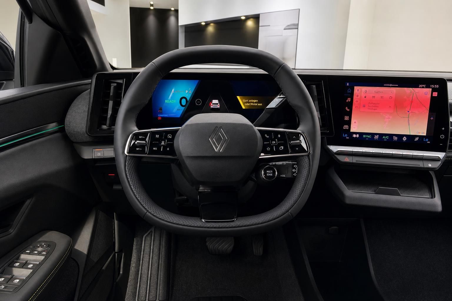 Renault Cockpit mit Lenkrad, Digitaltacho und Infotainment-Display