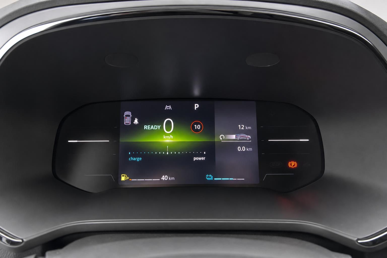 Digitales Kombiinstrument mit Ladestandsanzeige im Elektrofahrzeug
