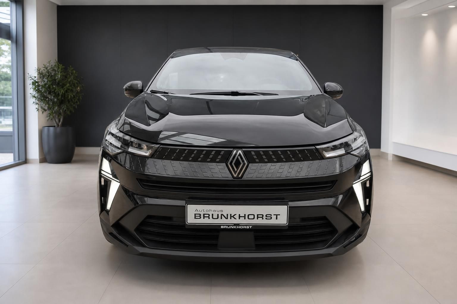 Renault Captur schwarz Frontansicht – Neufahrzeug im Showroom Autohaus Brunkhorst