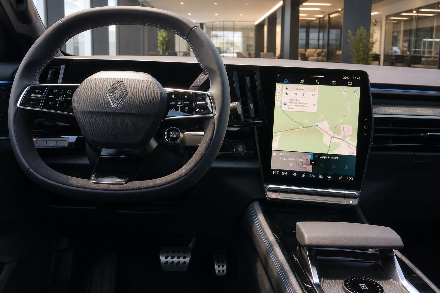 Renault Austral Cockpit mit Lenkrad und Touchscreen-Navigation