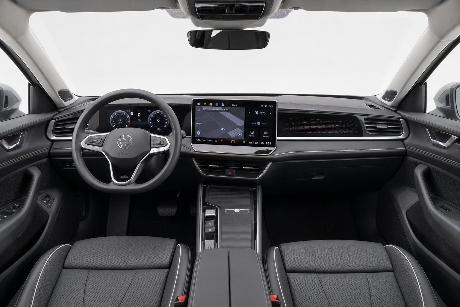 VW Innenraum mit Cockpit, Lenkrad und Infotainment-Display