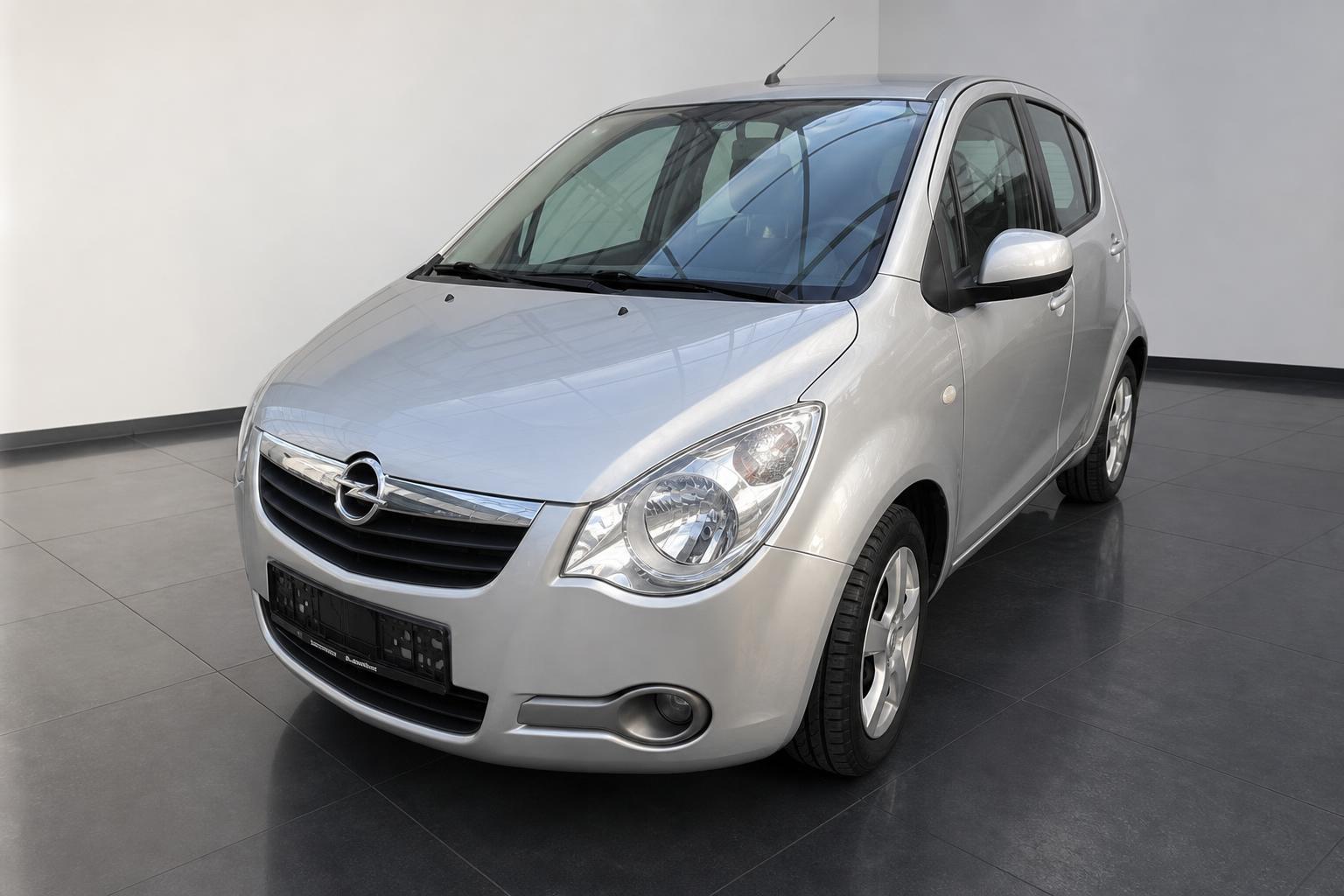 Opel Agila