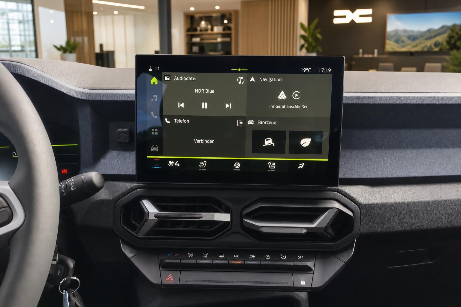 Dacia Touchscreen Infotainmentsystem mit Navigation und Klimabedienung