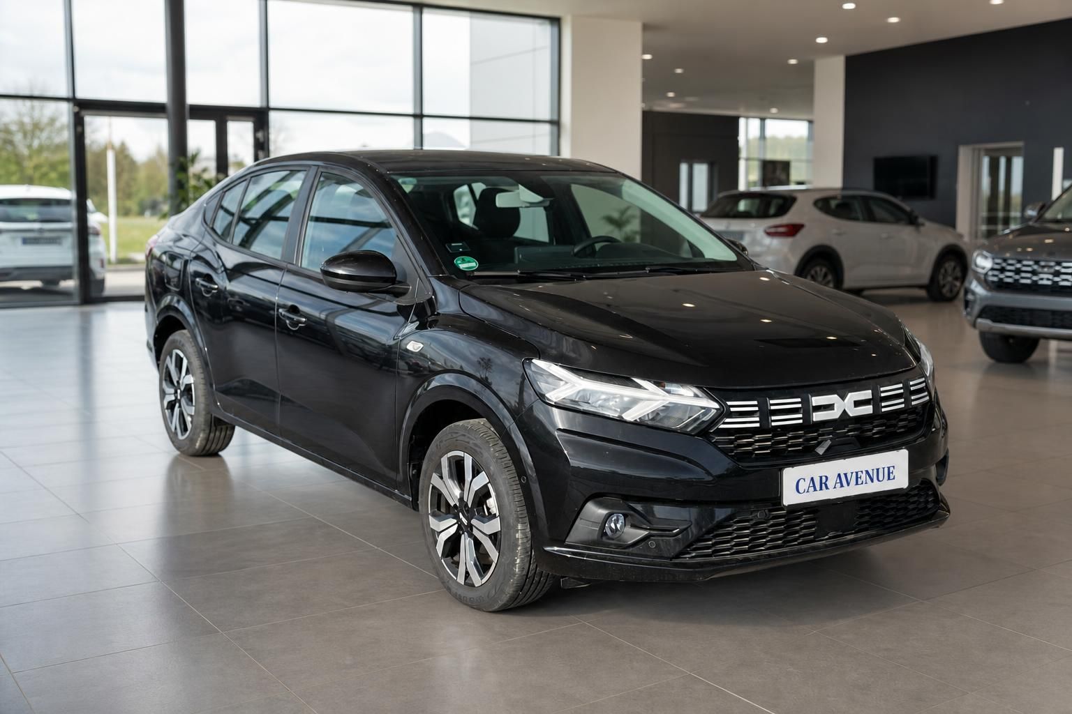 Dacia Logan - Bild 2 von 15