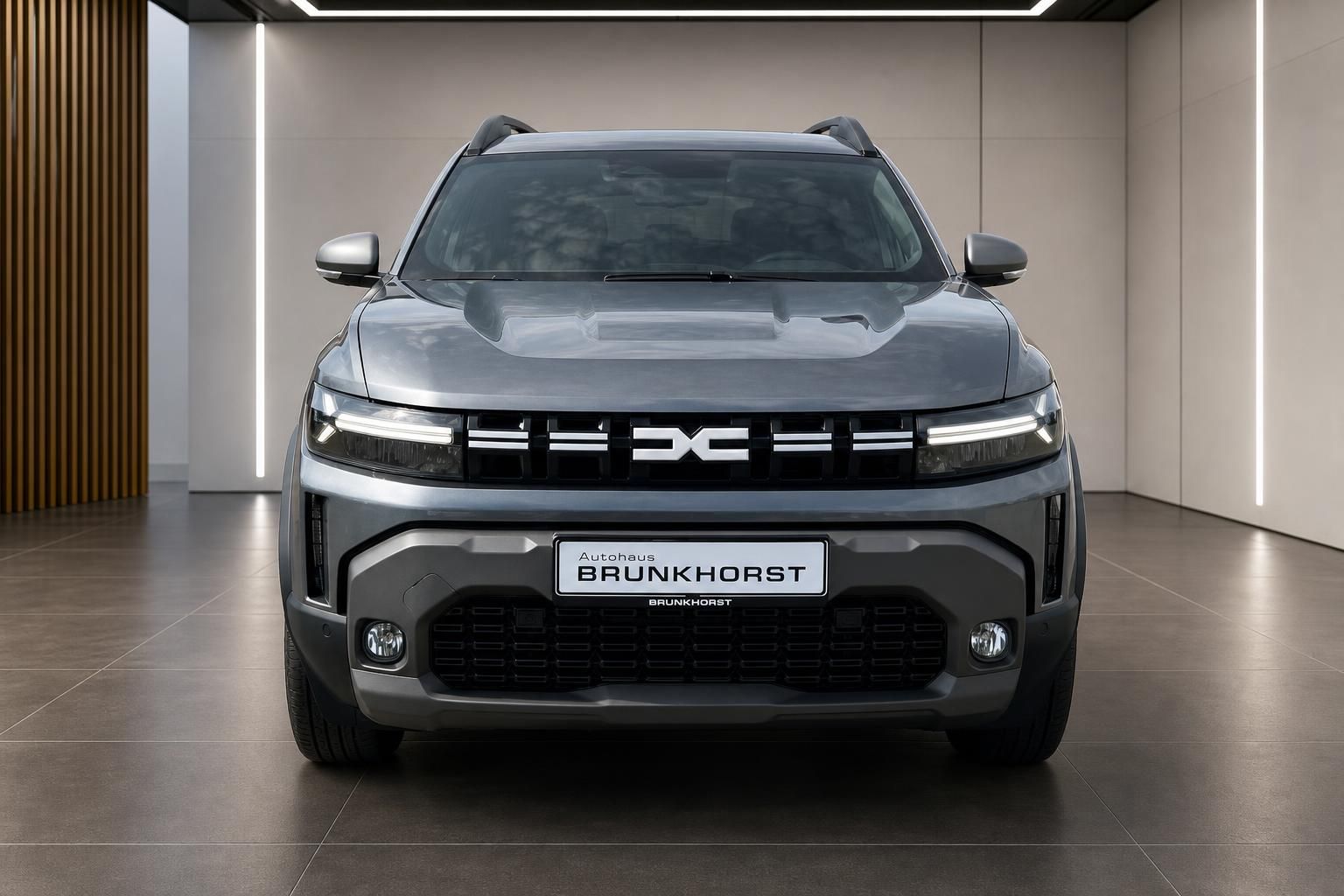 Dacia Duster Frontansicht mit LED-Scheinwerfern, Autohaus Brunkhorst