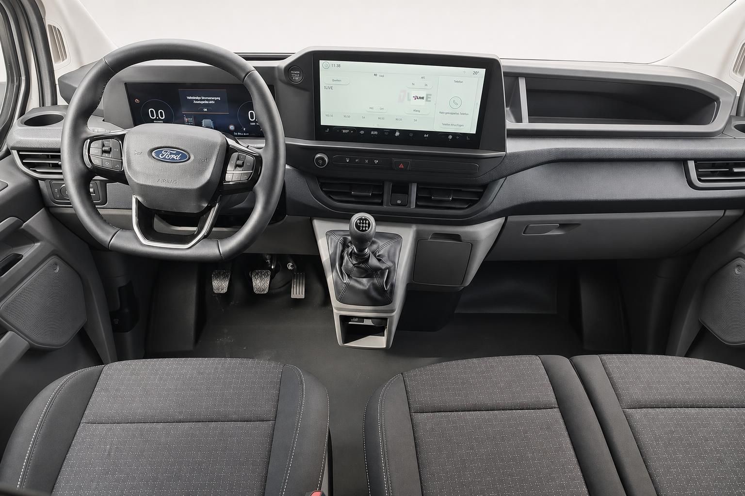 Ford Transit Custom Cockpit mit Lenkrad und Touchscreen