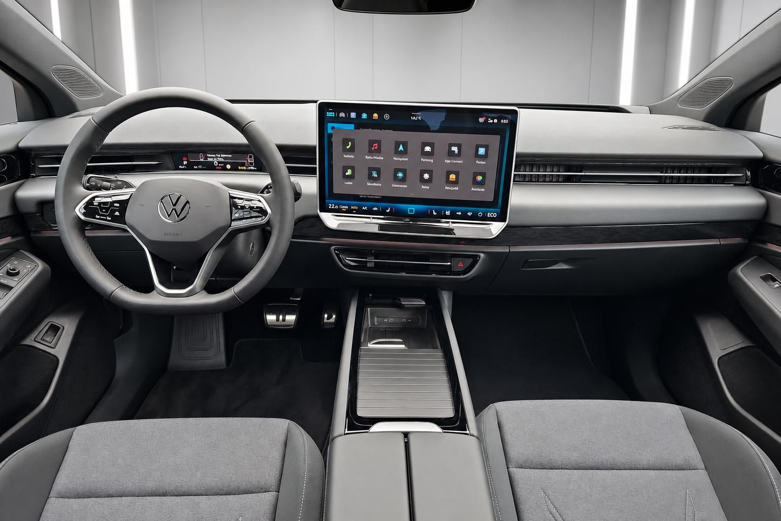 VW ID.7 Tourer Cockpit mit Lenkrad und Infotainment-Display