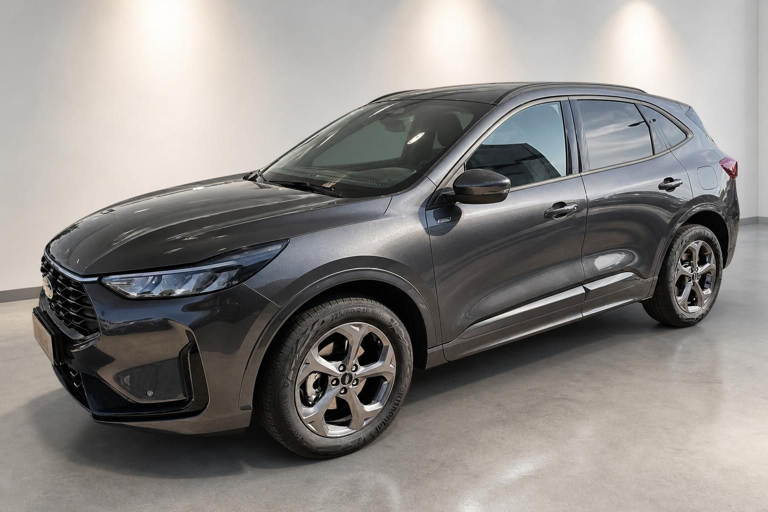 Ford Kuga Seitenansicht schräg grau metallic SUV
