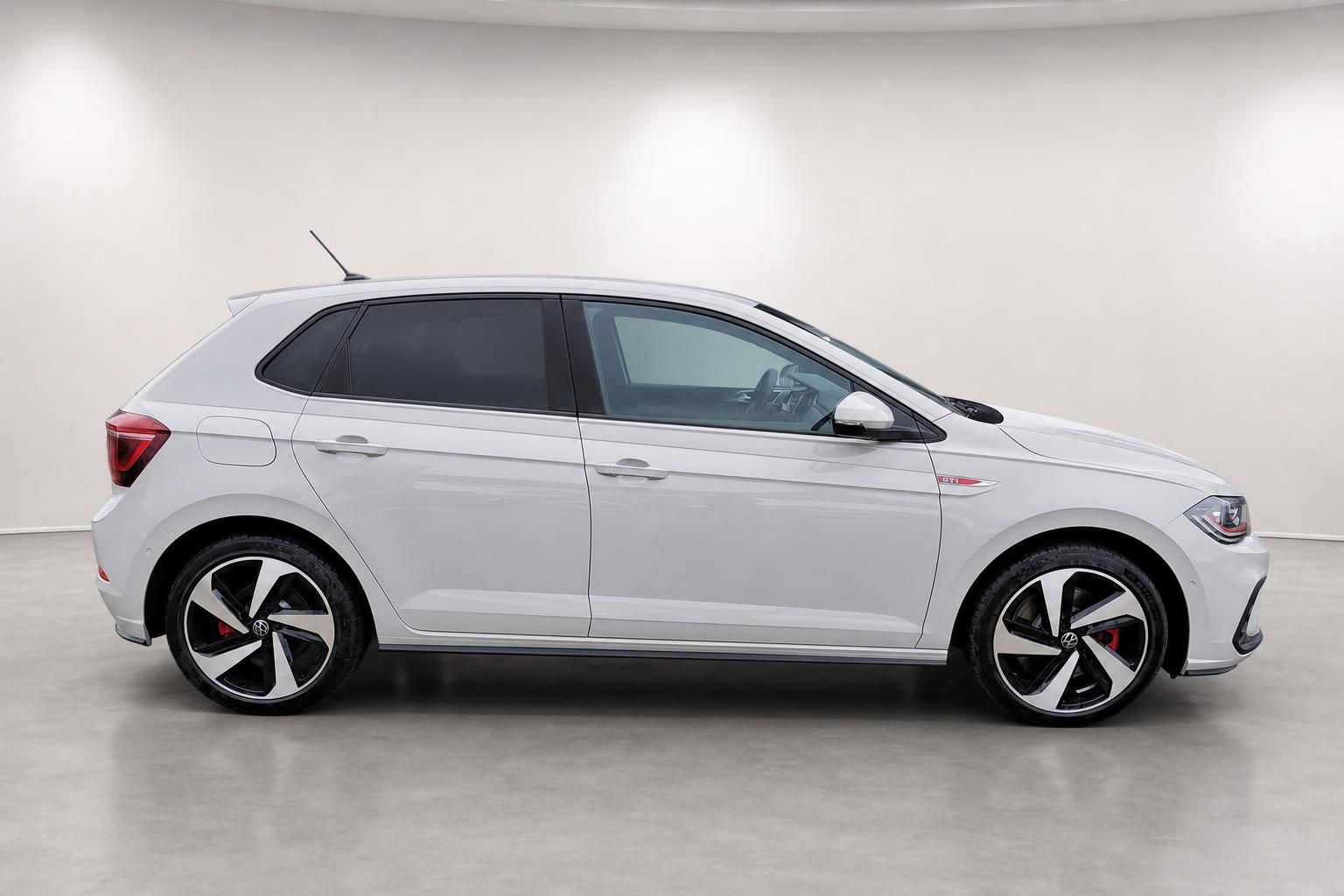 VW Polo GTI weiss Profilansicht Neuwagen