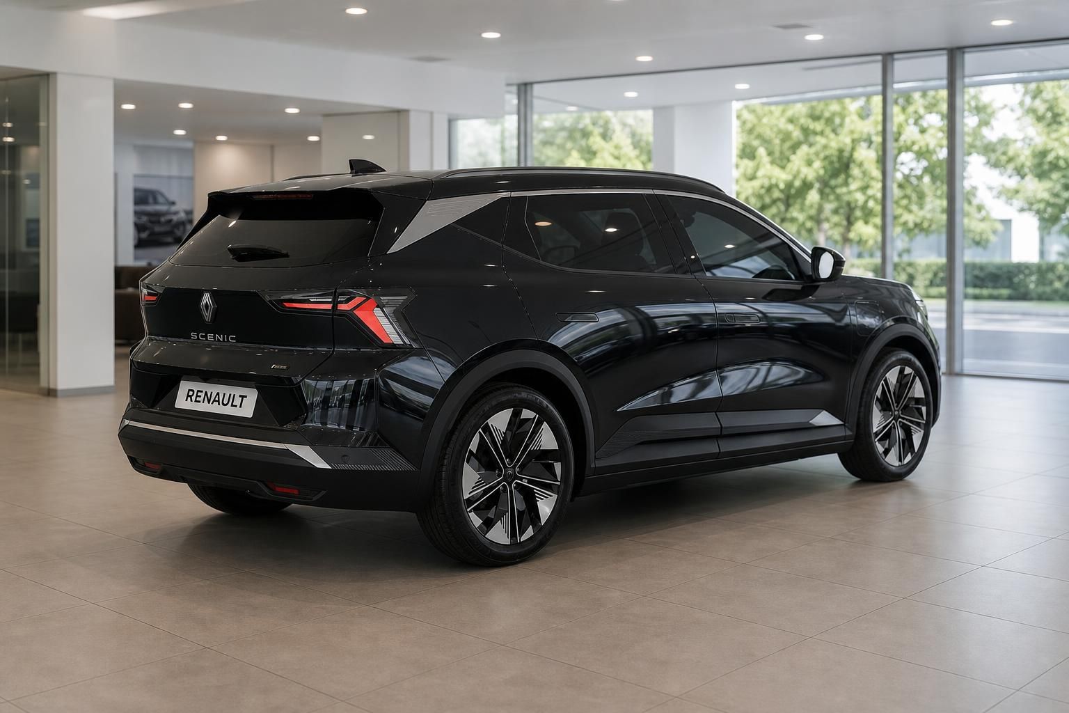 Renault Scenic schwarz, Heck-Seitenansicht im modernen Showroom
