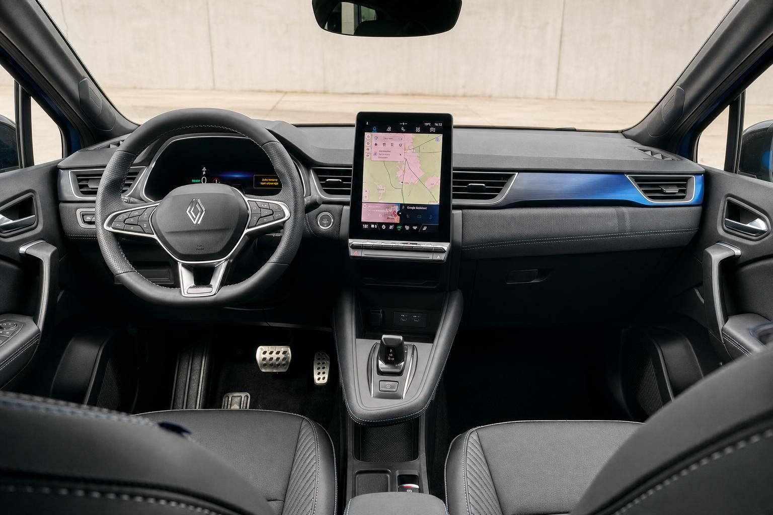 Renault Captur Armaturenbrett - digitales Display und Navigationssystem im Detail