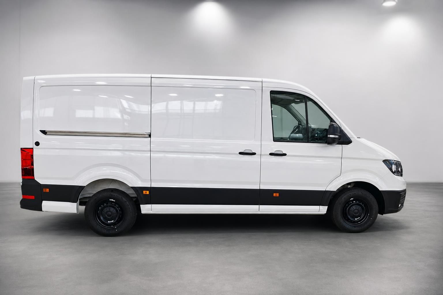 VW Crafter Kastenwagen weiß, Seitenansicht Neufahrzeug